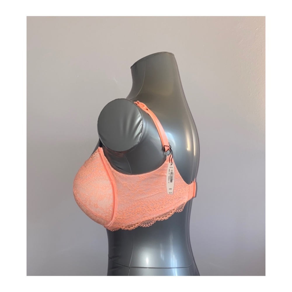 ❌SOLD❌ NWT || VS Soutien-Gorge Plongeant Bra || - Picture 2 of 5